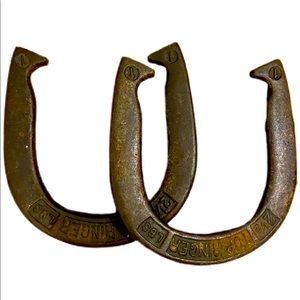 Antique Iron Lucky Horseshoe Pair Modern Farmhouse Style Rusty Western Decor